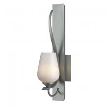 Hubbardton Forge - Canada 203035-SKT-82-GG0303 - Flora Sconce